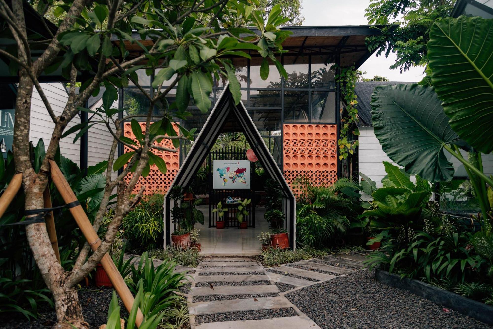 The Jungle Hostel Canggu Extérieur photo