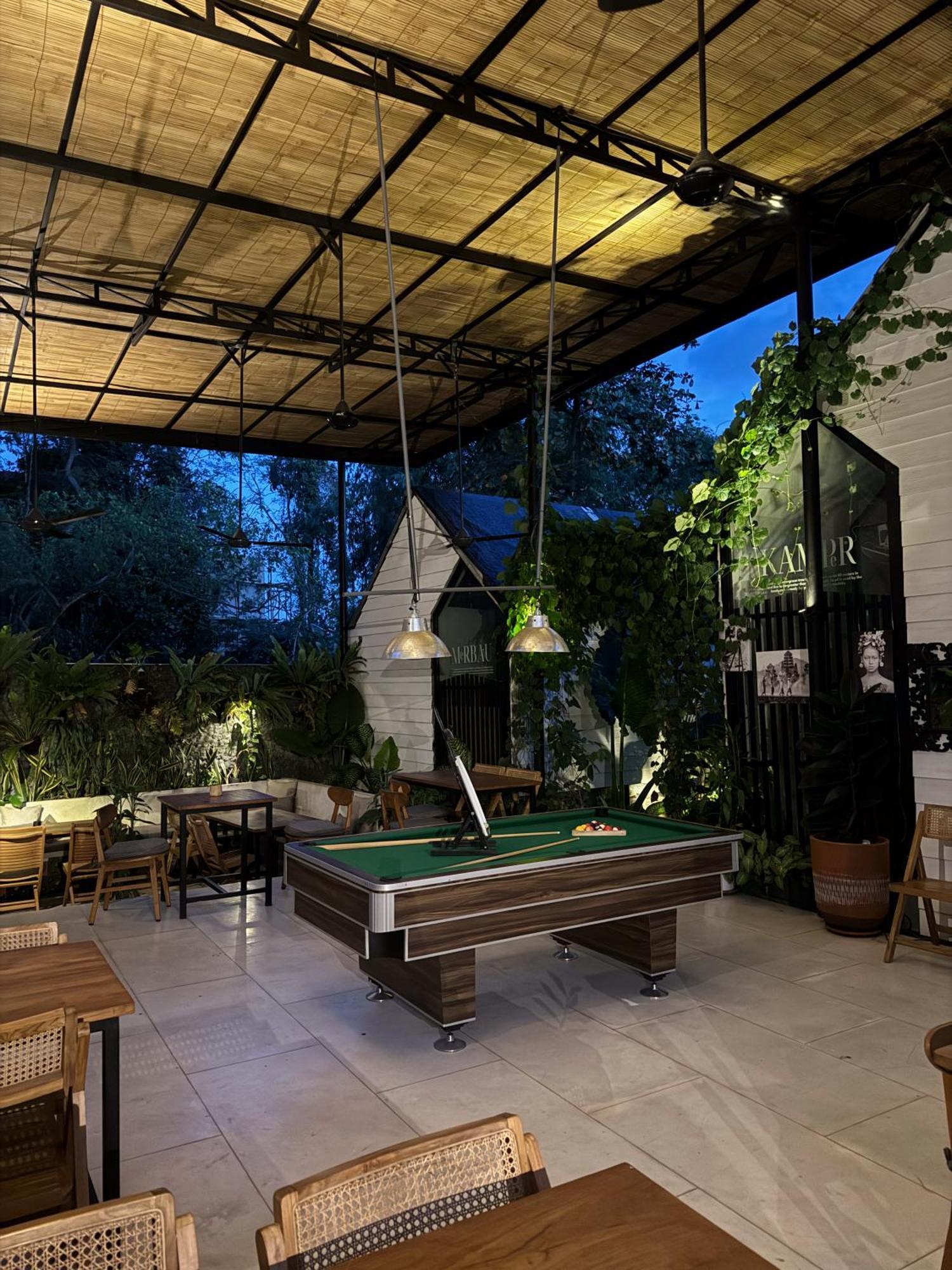 The Jungle Hostel Canggu Extérieur photo